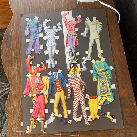 Vintage | Whitman Publishing Nutcracker Dolls - Picture 8 of 15